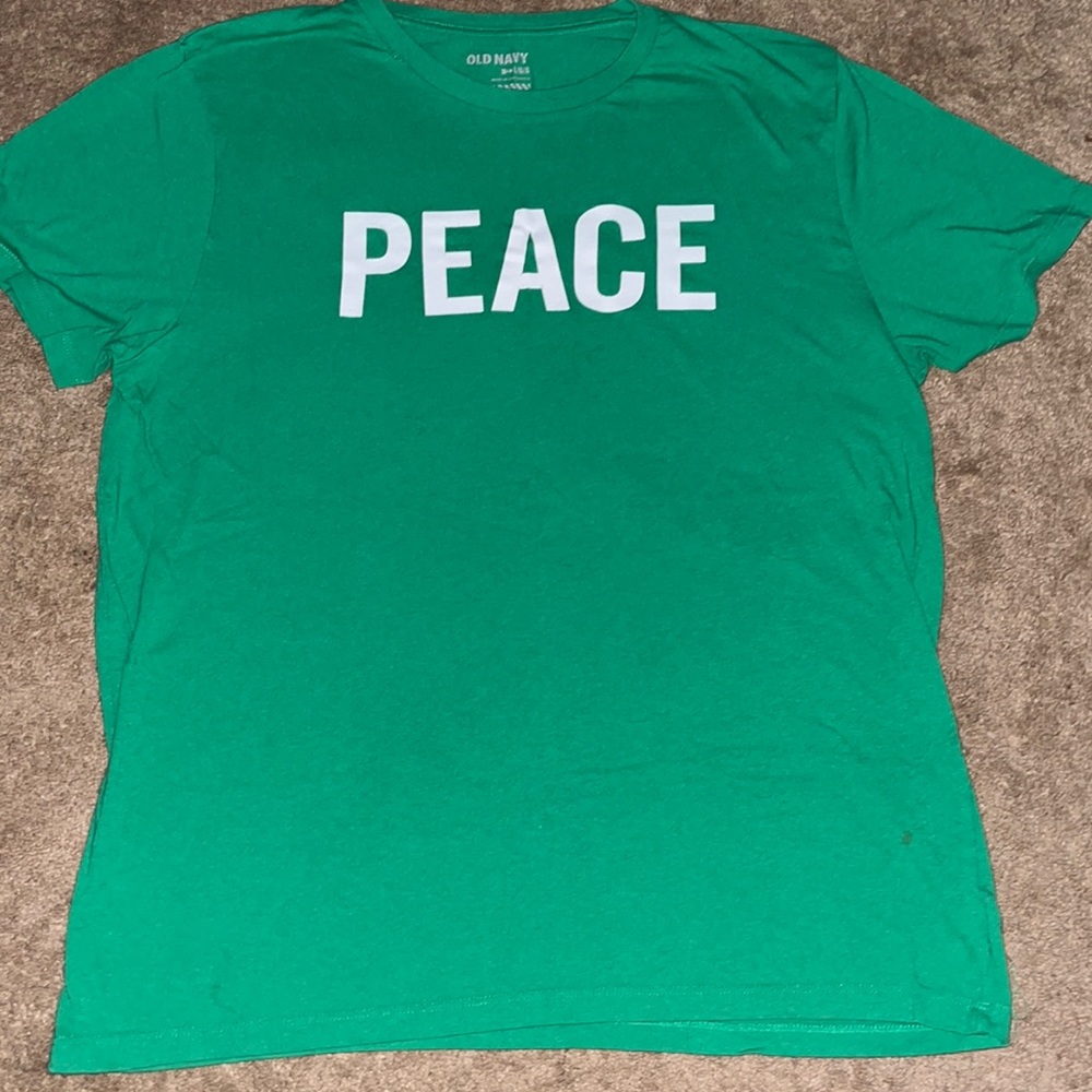 Old Navy T- shirt - L